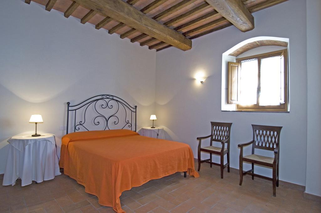 Agriturismo Campo Lungo San Donato in Poggio Номер фото